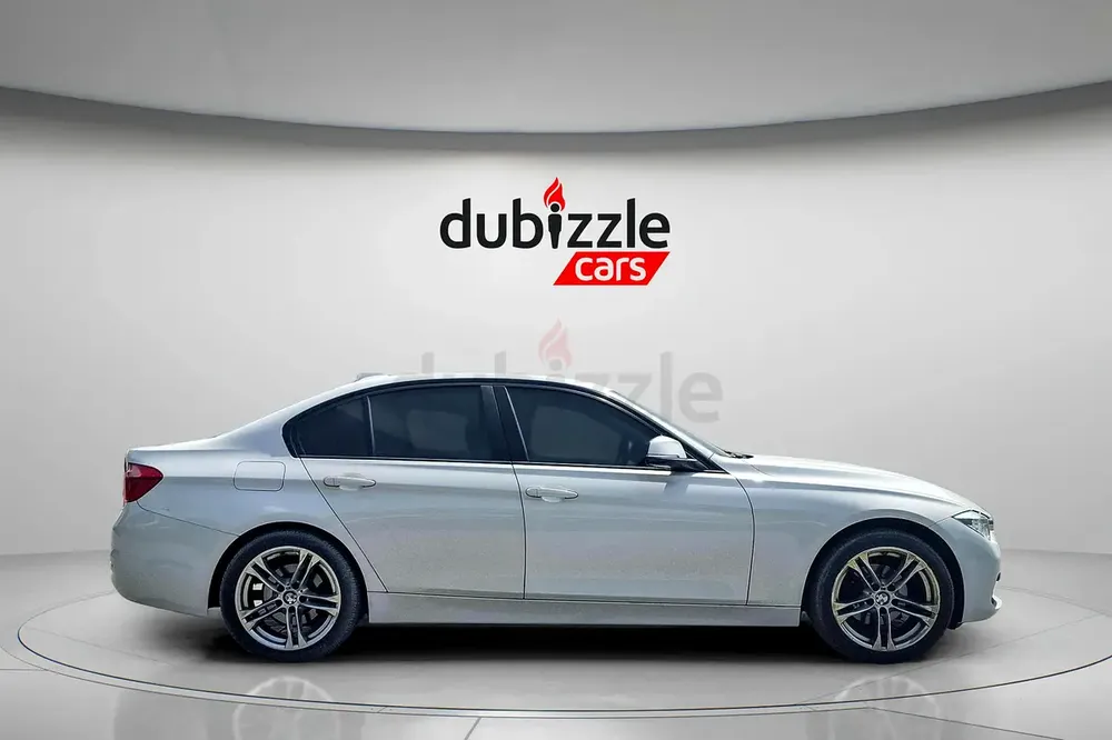 AED 684/month | 2018 BMW 3-Series 318i | GCC Specs | Ref#375819 - Image 4