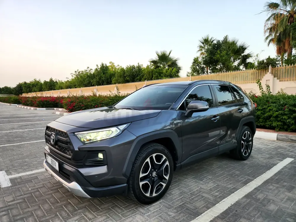 From Al Futtaim  No accident original paint - Image 8