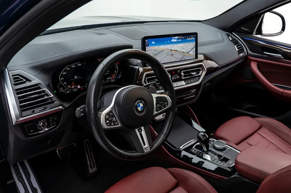 2023 BMW X4 M40i M-Sport, Warranty, 2026 BMW Service Pack, Low Kms, Excellent Condition, GCC - Image 11