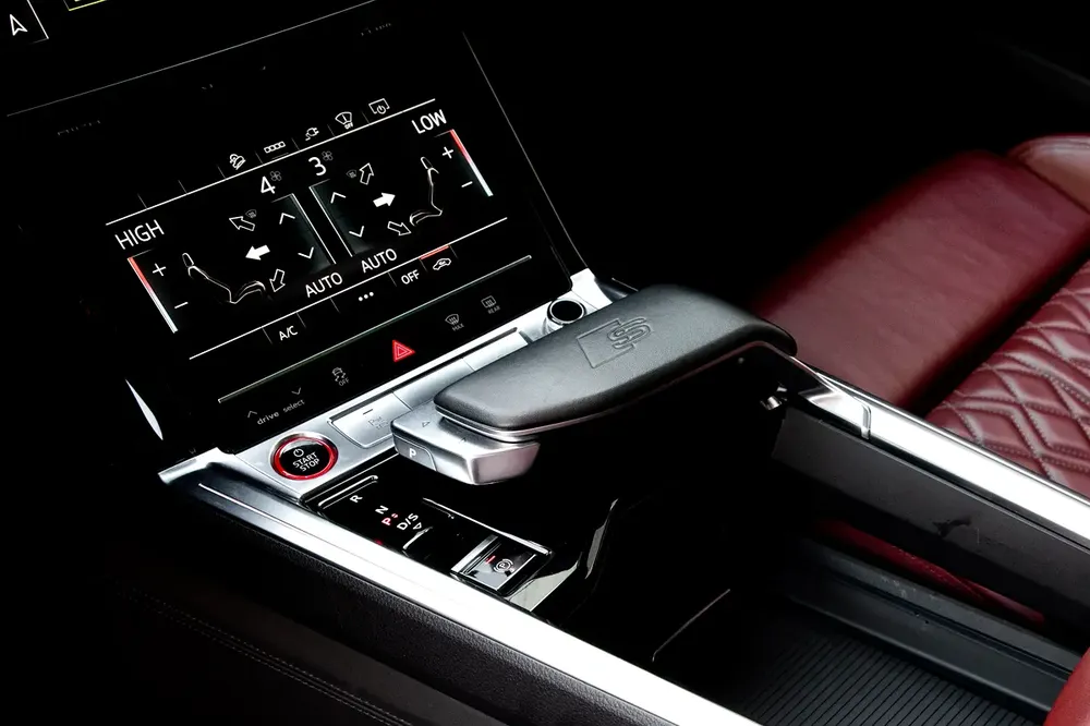 3,917 P.M |  E-Tron S Sportback 500 BHP | 0% Downpayment | E-TRON S 500 HP | AGENCY WARRANTY! - Image 10