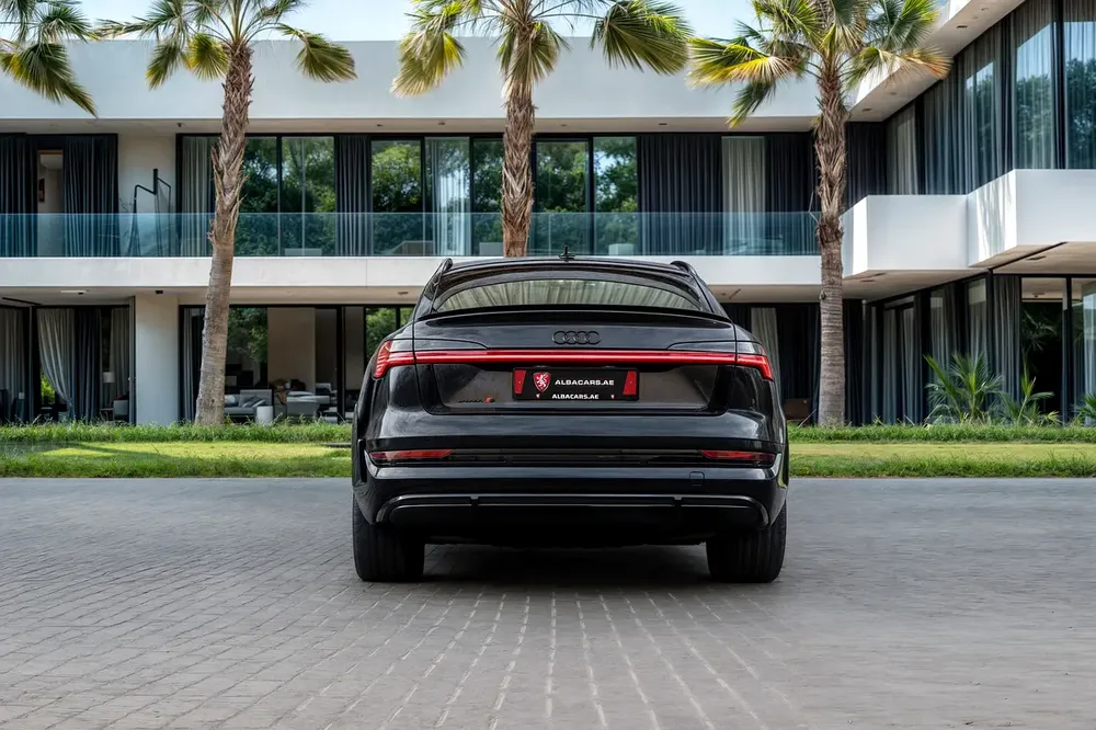 3,917 P.M |  E-Tron S Sportback 500 BHP | 0% Downpayment | E-TRON S 500 HP | AGENCY WARRANTY! - Image 5