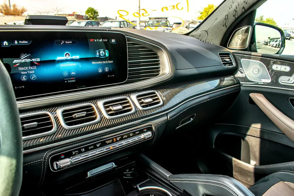2022 - BENZ GLE63 S AMG - SUPER CLEAN - LIKE NEW - ONLY 35,000 KM - Image 15