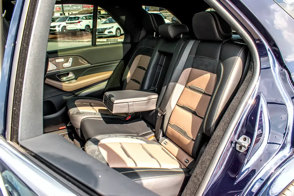 2022 - BENZ GLE63 S AMG - SUPER CLEAN - LIKE NEW - ONLY 35,000 KM - Image 19