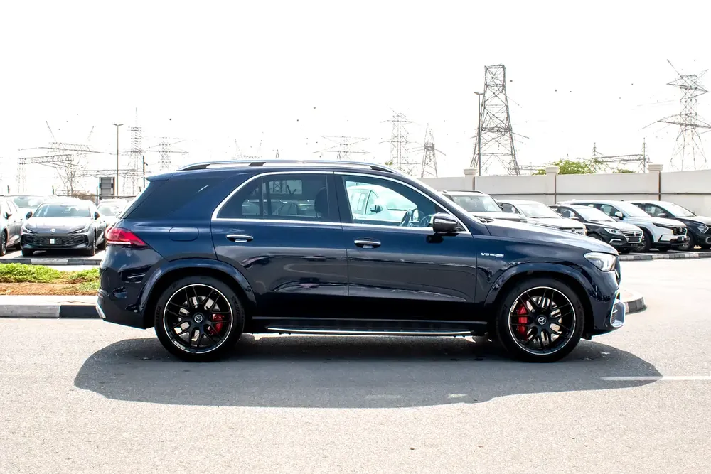 2022 - BENZ GLE63 S AMG - SUPER CLEAN - LIKE NEW - ONLY 35,000 KM - Image 4