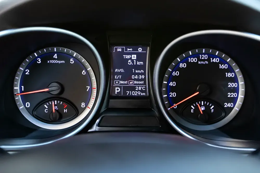 Hyundai Santafe GL 2016 GCC in Excellent Condition - Image 13