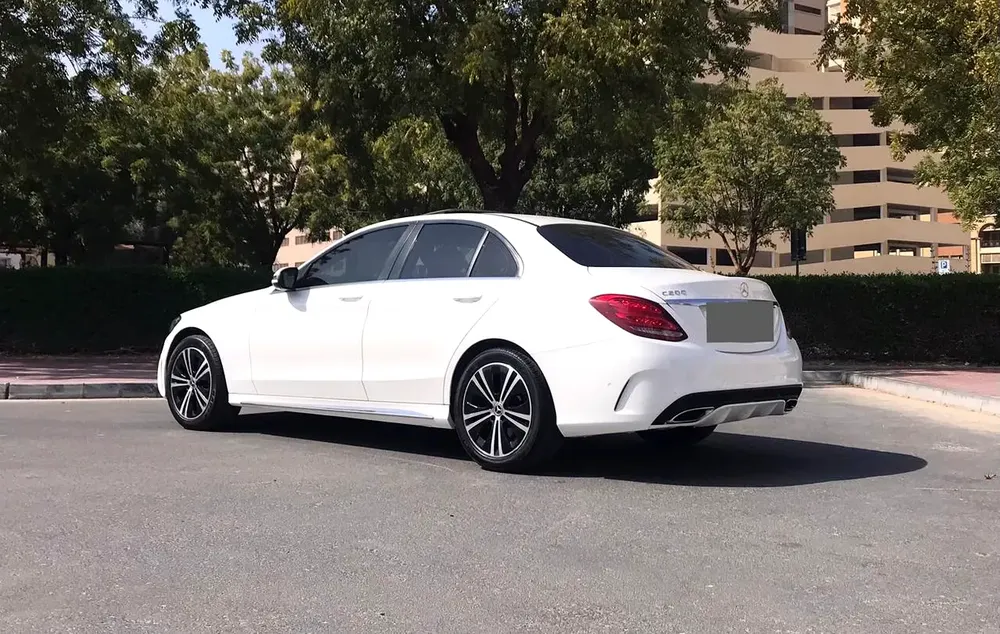 2016 Mercedes-Benz C200 Avantgarde - Japanese Specs - Pristine Condition - Image 5