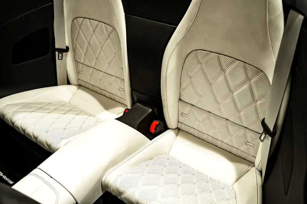 2023 Mercedes-Benz SL 55 AMG 4Matic Plus - GCC Specs - Image 12