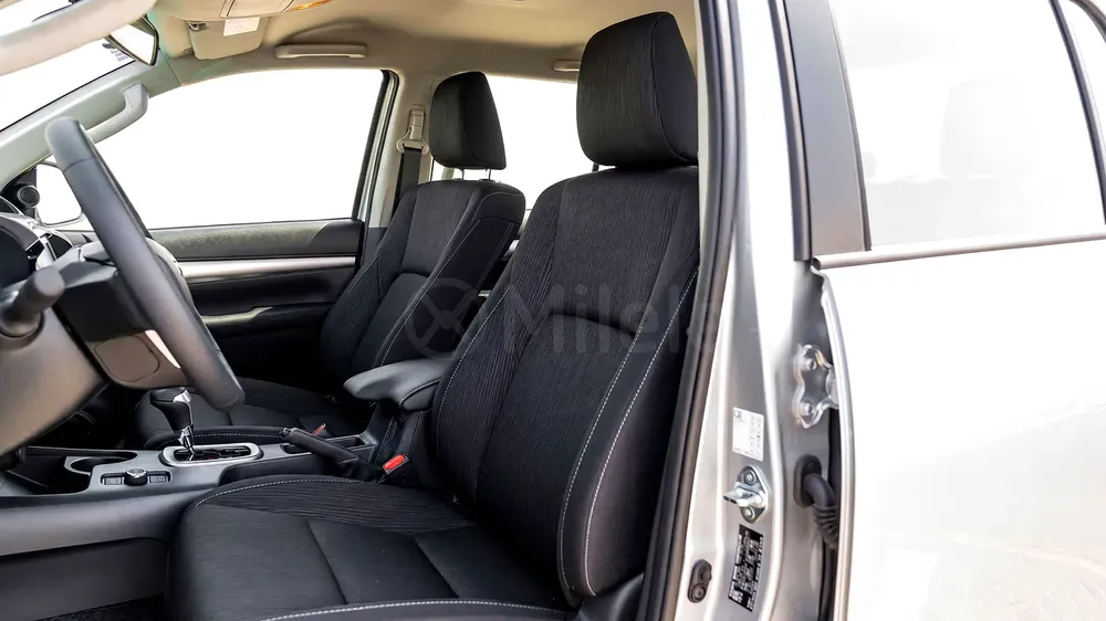 HILUX ADVENTURE | 2-YEAR WARRANTY + SERVICE AVAILABLE | IN-HOUSE FINANCING | 0% DOWNPAYMENT (BANK) - Image 9