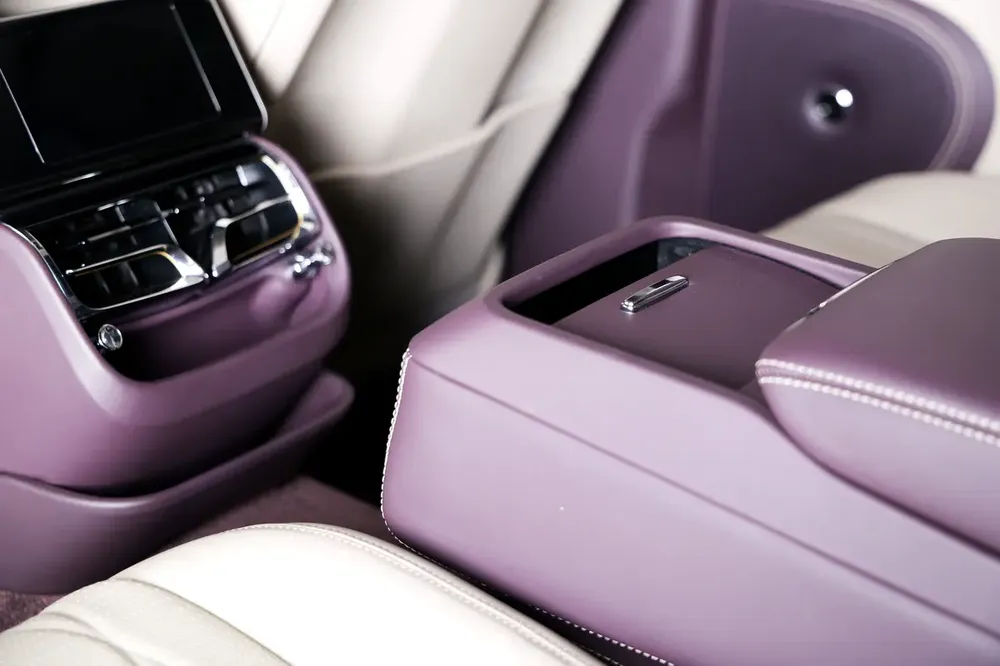 2022 Bentley Flying Spur W12 GCC Specs - Pristine Condition - Image 12
