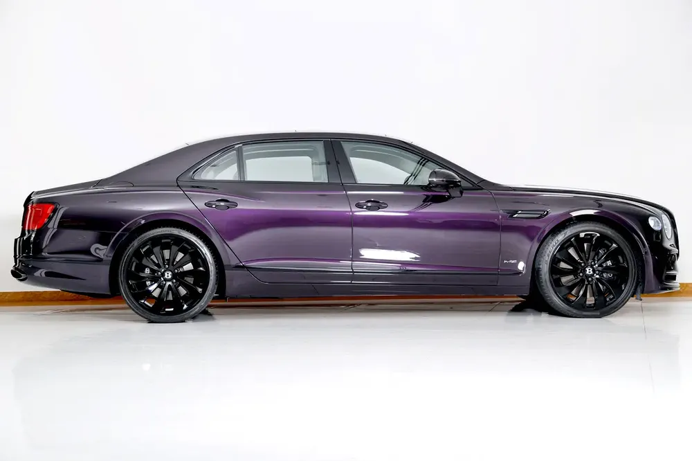 2022 Bentley Flying Spur W12 GCC Specs - Pristine Condition - Image 4