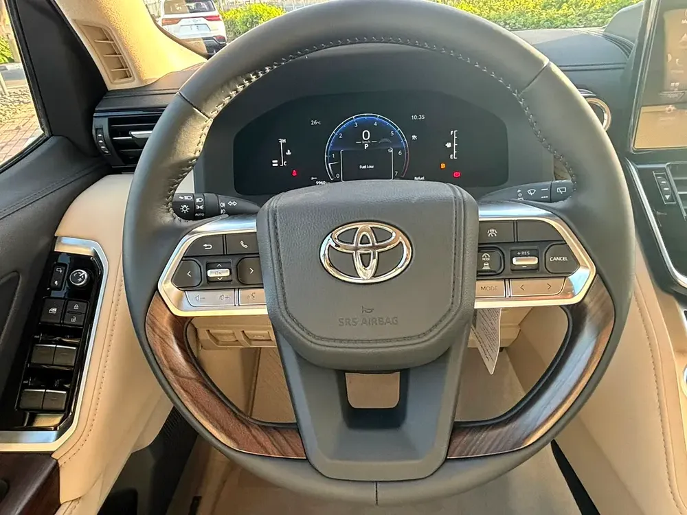 Toyota Land Cruiser GXRTWIN TURBO 3.5 L 2026 - GCC Specs - Brand New! - Image 12