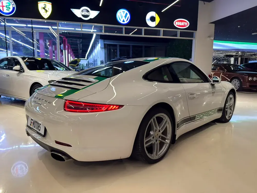 2012 Porsche 911 Carrera - GCC - Full Service History - Good Condition - Image 8