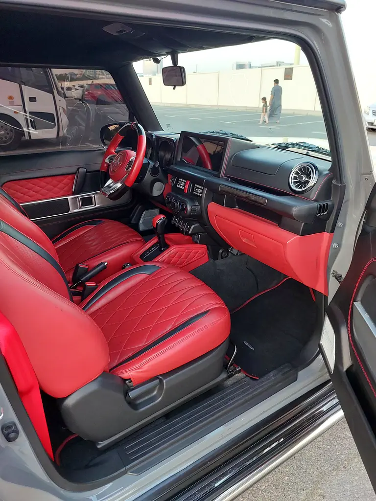 Suzuki jimny upgraded to Mercedes g63 fsh from Suzuki - Image 10