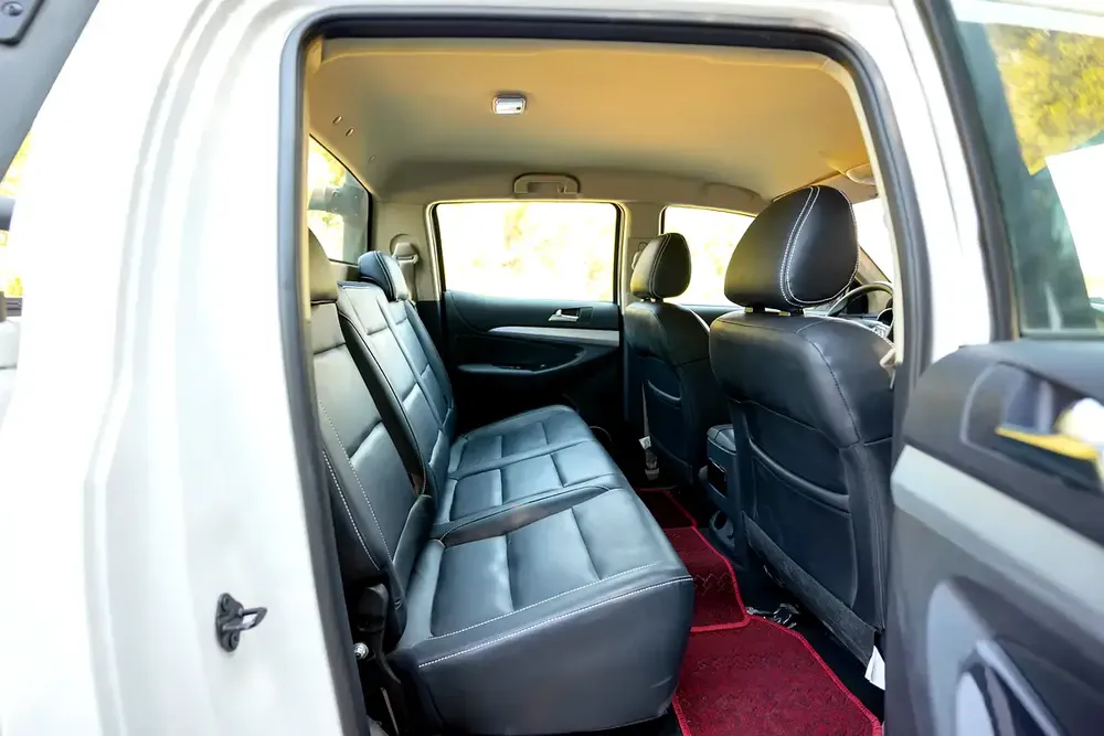 Dongfeng Rich 6 | Double Cabin 4X2 | Manual Diesel | GCC Specs | Ref#D01790 - Image 13