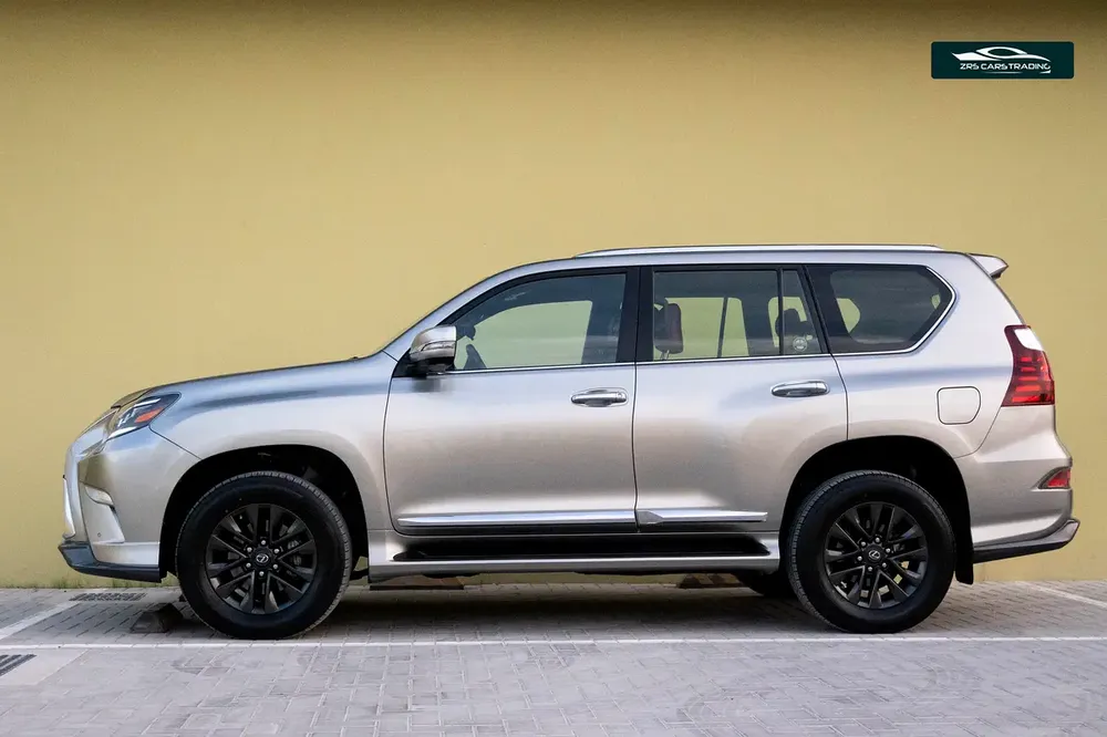 2023 Lexus GX 460 Platinum  | GCC Specs | Top option - Image 6
