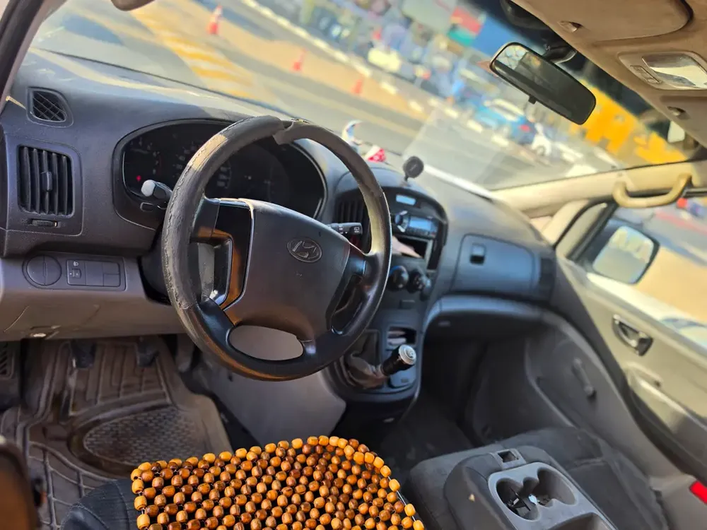 Hyundai H1 Panel Van 2013 GCC Specs - Image 5