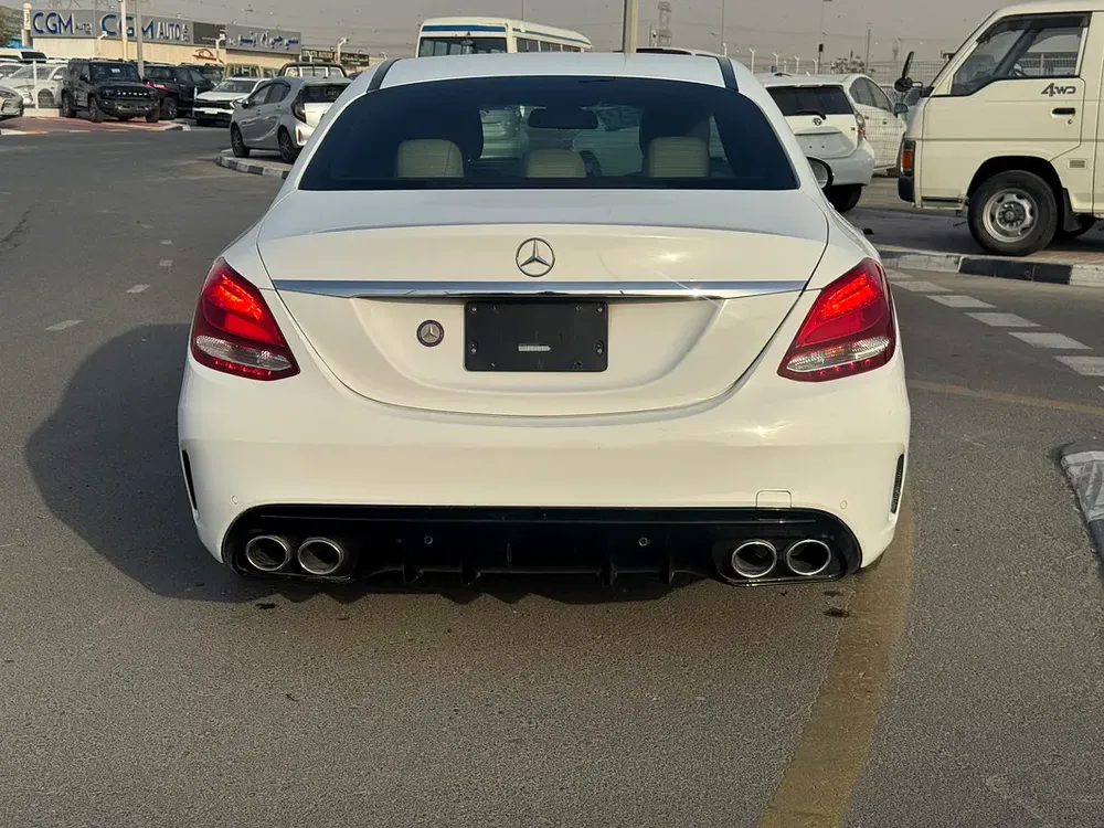 Mercedes Benz full option IMPORTED FROM USA - Image 5