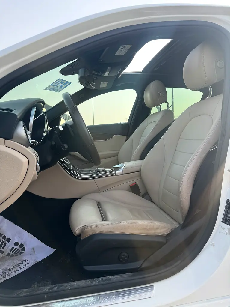 Mercedes Benz full option IMPORTED FROM USA - Image 8