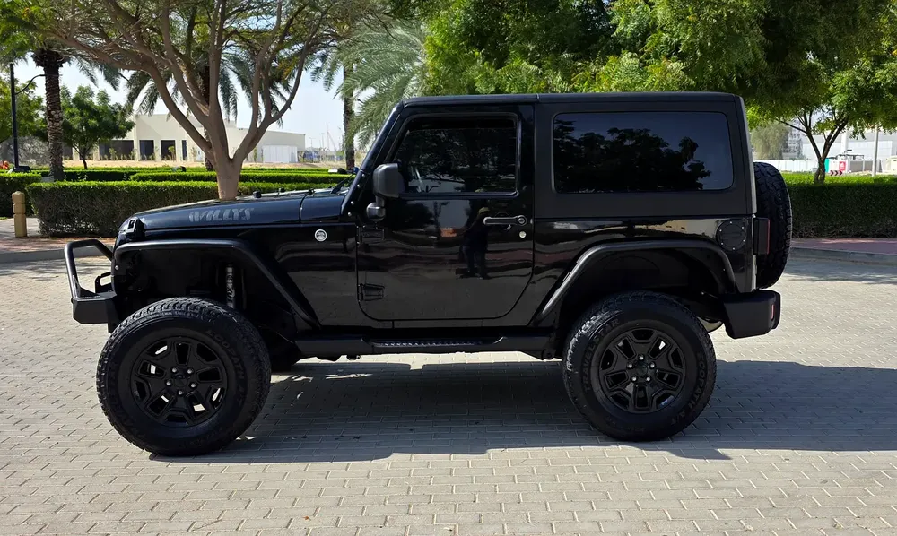 Jeep Wrangler Willys 2017 4x4 V6 GCC Specs - Image 4