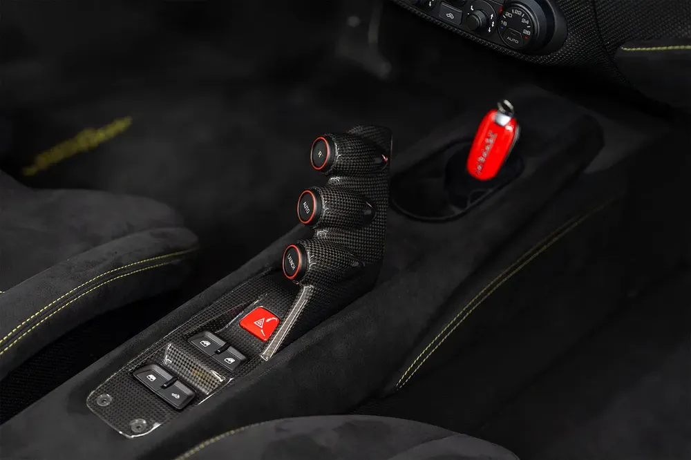 Ferrari 488 Pista Spider - Warranty Available - Image 16