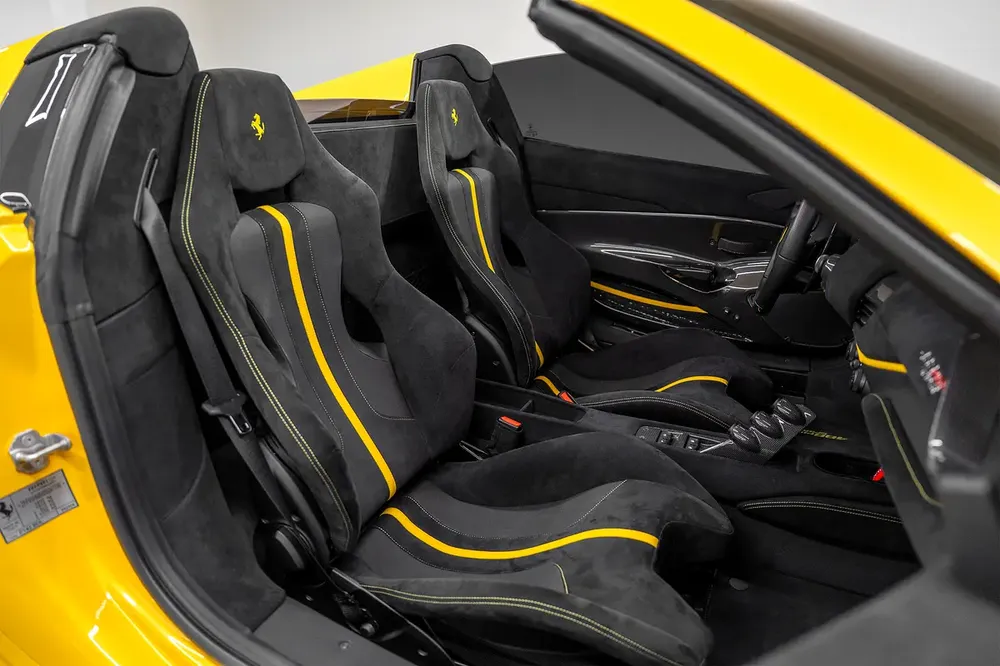 Ferrari 488 Pista Spider - Warranty Available - Image 17