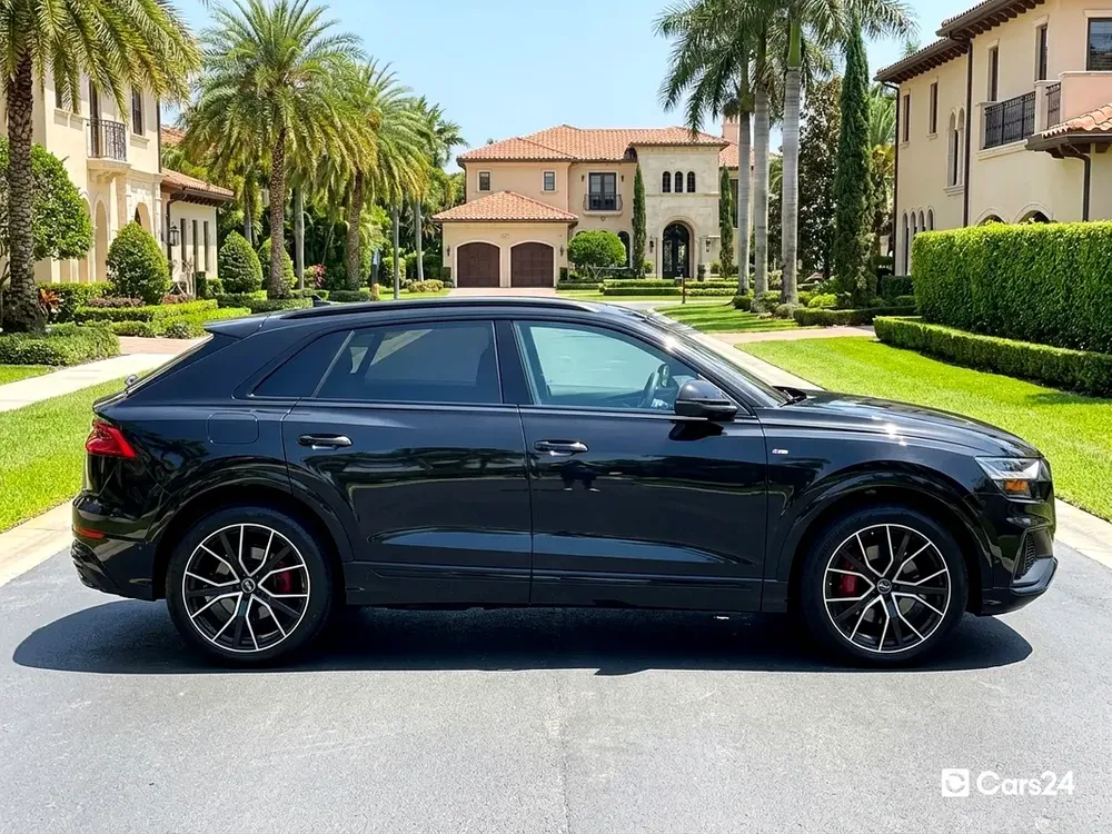 AED 3,282/month | 0 DP | Manufacturer Warranty | Service History | 30 Day Return | AUDI Q8 2023 - Image 5