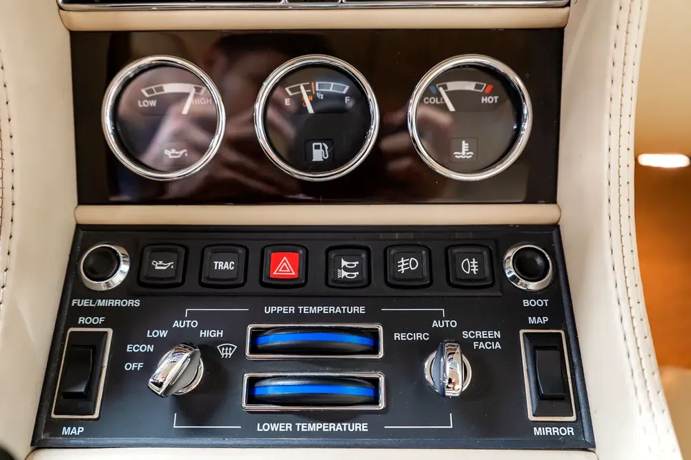 2003 Bentley Continental T | GCC specs | Very Low mileage - Image 18