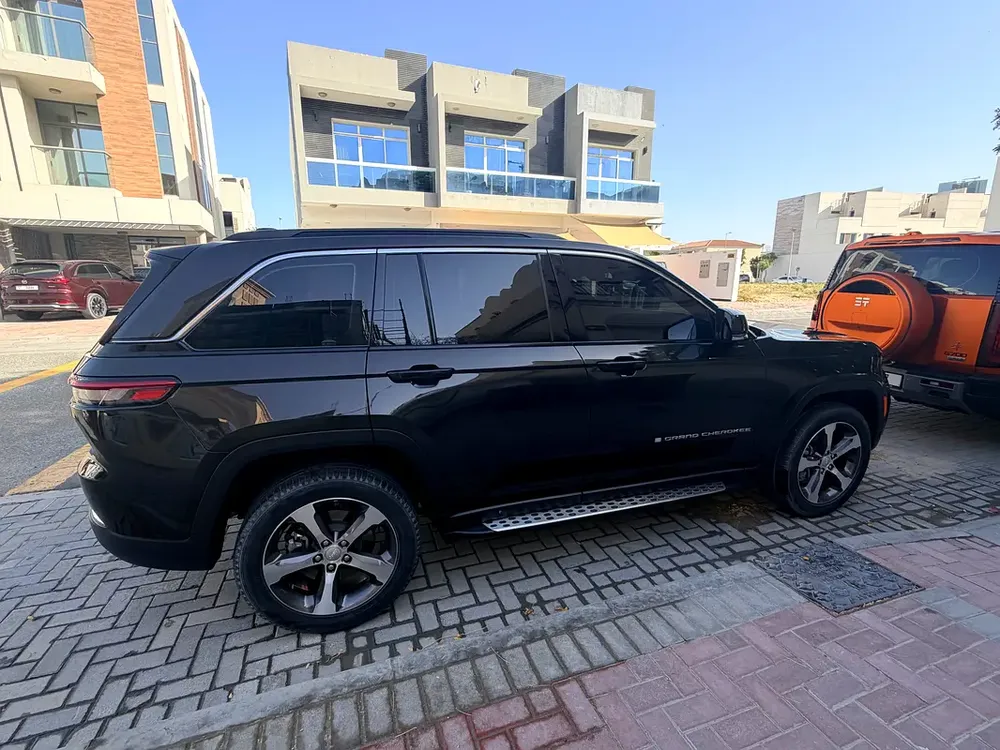 Jeep Cherokee Limited 2024 GCC Specs - Image 12