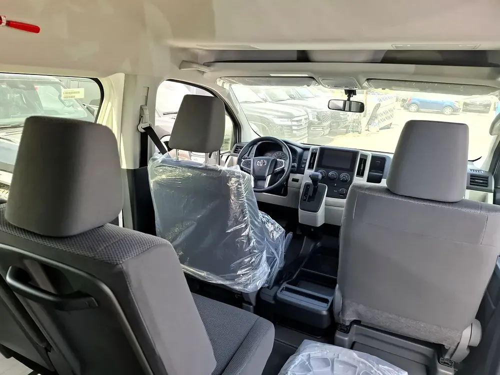 HIACE HIGH ROOF 3.5L 2026 AT PETROL 13 SEATS (EXPORT ONLY) - Image 19