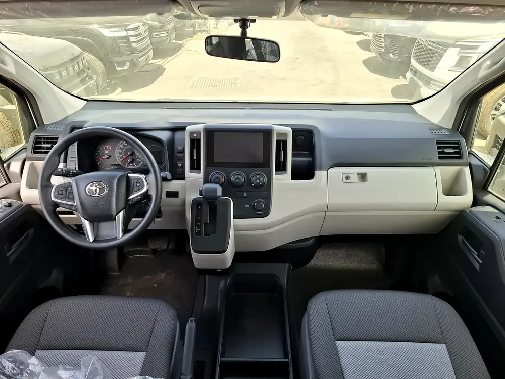 HIACE HIGH ROOF 3.5L 2026 AT PETROL 13 SEATS (EXPORT ONLY) - Image 20