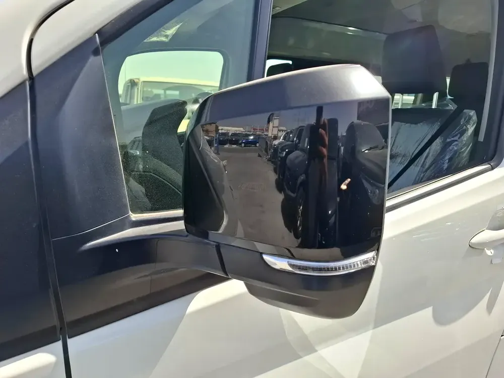 HIACE HIGH ROOF 3.5L 2026 AT PETROL 13 SEATS (EXPORT ONLY) - Image 8