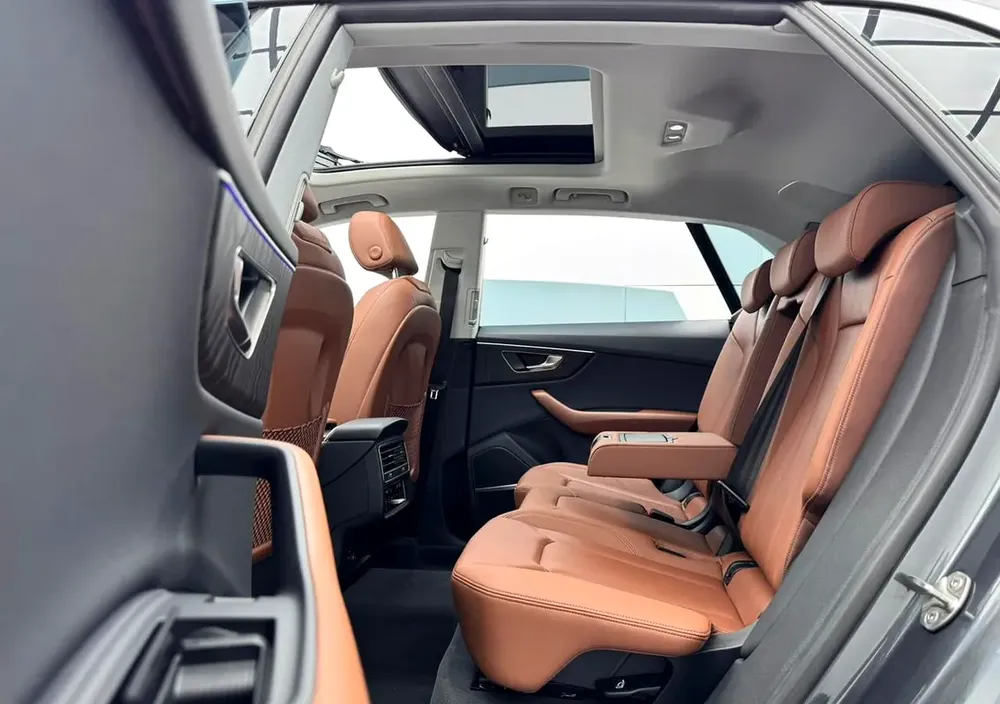 2023 Audi Q8 55 TFSI Quattro S-Line, Audi Service History, 1 Year Warranty, Excellent Condition, GCC - Image 13