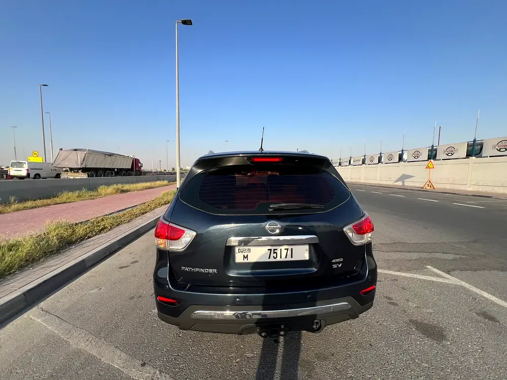 Nissan Pathfinder SV 2014 - GCC Specs - Well Maintained - Image 4