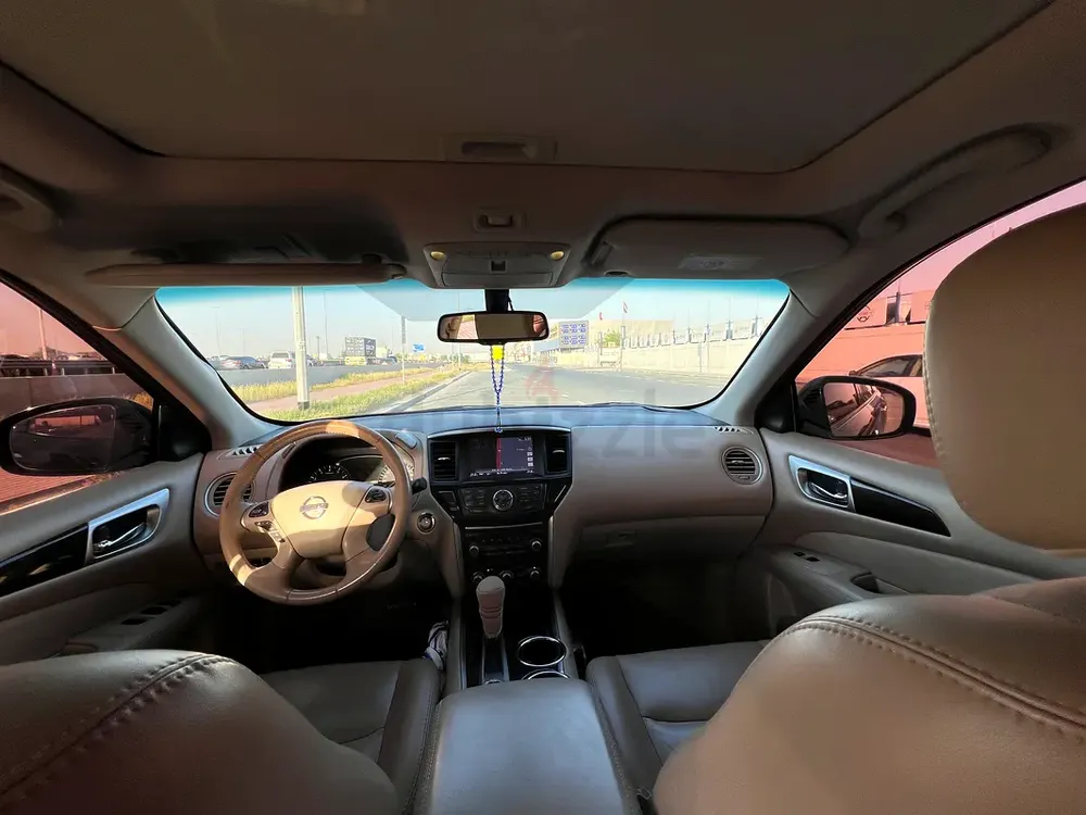 Nissan Pathfinder SV 2014 - GCC Specs - Well Maintained - Image 6