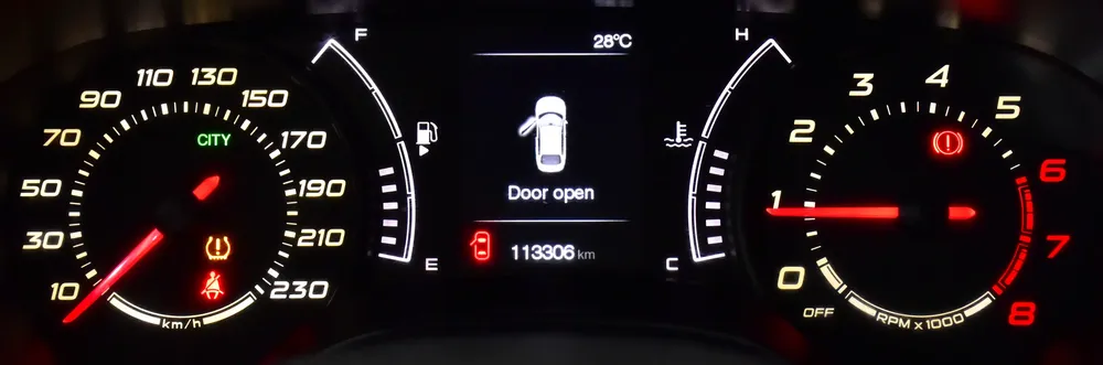 EXCELLENT DEAL for our Dodge Neon ( 2017 Model ) in Black Color GCC Specs - Image 13
