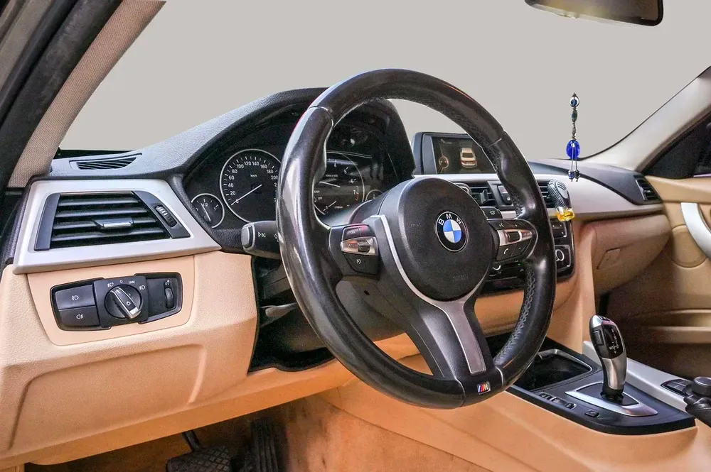 AED 1127/month | 2016 BMW 3-Series 318i | GCC Specs | Ref#410454 - Image 11