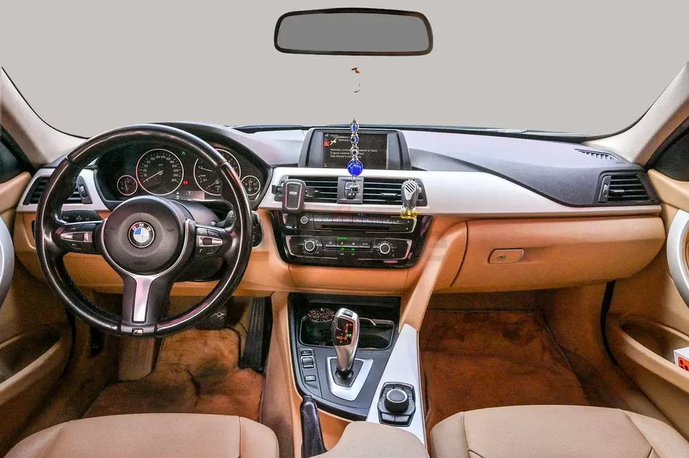 AED 1127/month | 2016 BMW 3-Series 318i | GCC Specs | Ref#410454 - Image 9