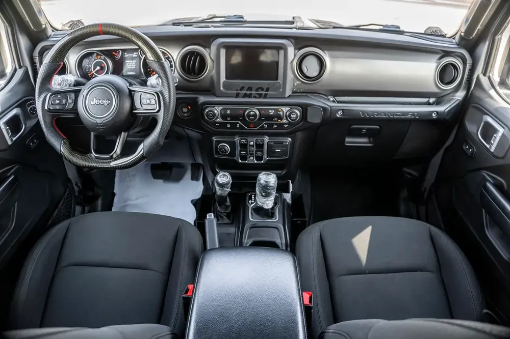 JEEP WRANGLER SPORT 2019 GCC - Image 11