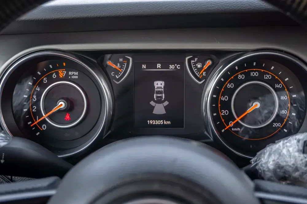 JEEP WRANGLER SPORT 2019 GCC - Image 14