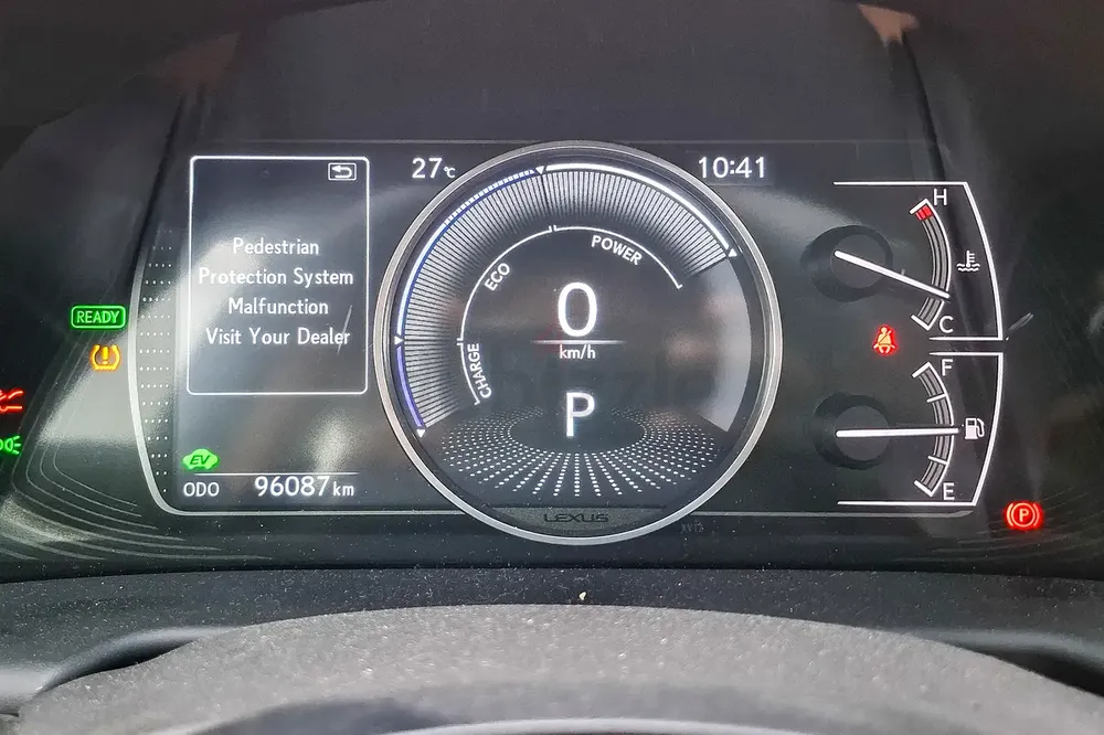 AED 1672/month | 2023 Lexus ES-Series ES 300h | GCC Specs | Ref#450567 - Image 13