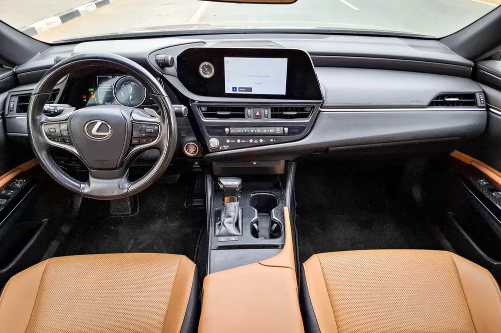 AED 1672/month | 2023 Lexus ES-Series ES 300h | GCC Specs | Ref#450567 - Image 8