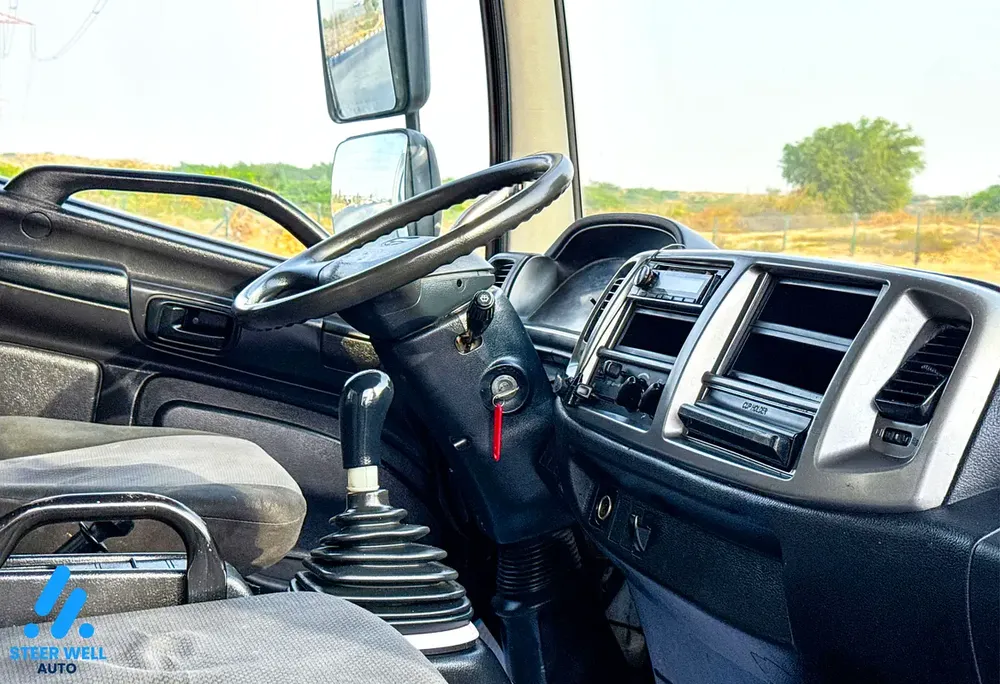 Hino 500 1927 Tipper | 2018 | 13.4T Load | Powerful 7.6L Engine | Ready for Work! Book Now! - Image 17