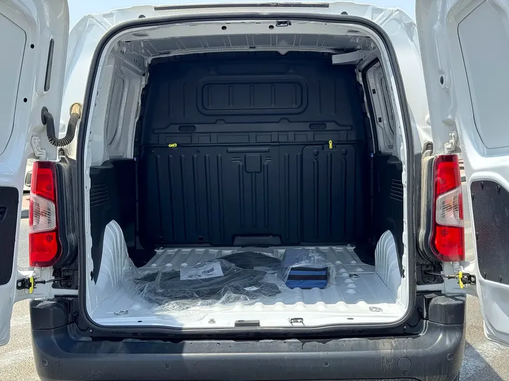 CITROEN BERLINGO 2024 GCC 1.6L DIESEL - Image 7