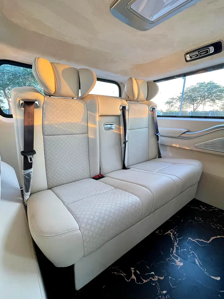 toyota hiace export only - Image 10