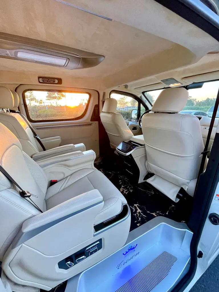 toyota hiace export only - Image 11