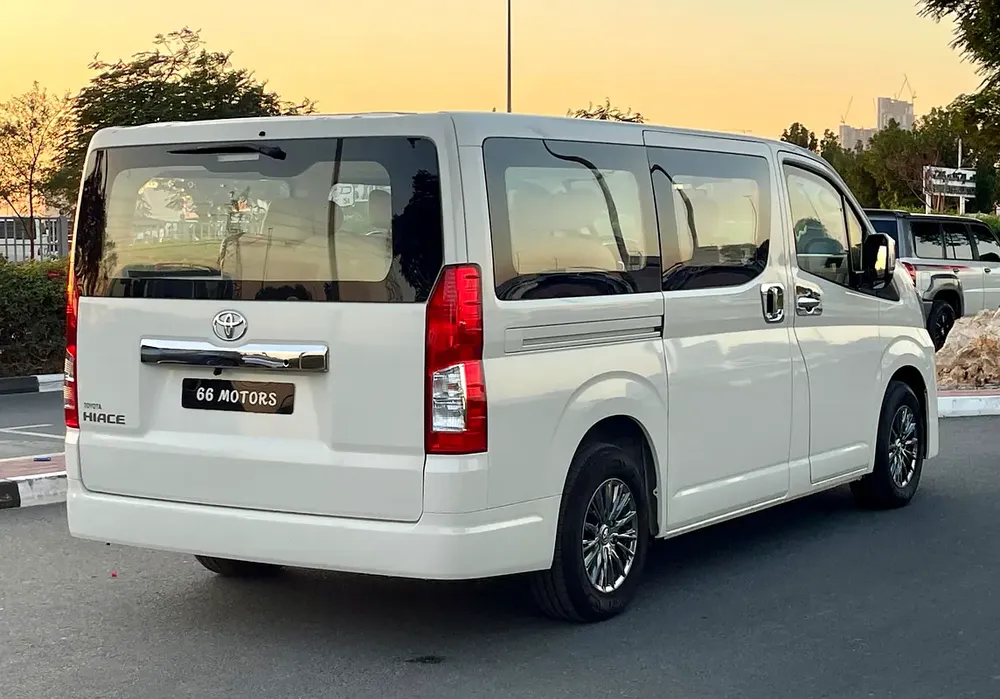 toyota hiace export only - Image 5