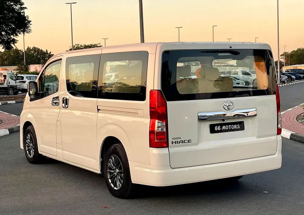 toyota hiace export only - Image 7