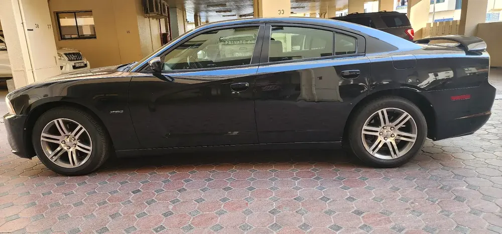 2013 DODGE CHARGER RT 8 CYLINDER - Image 10