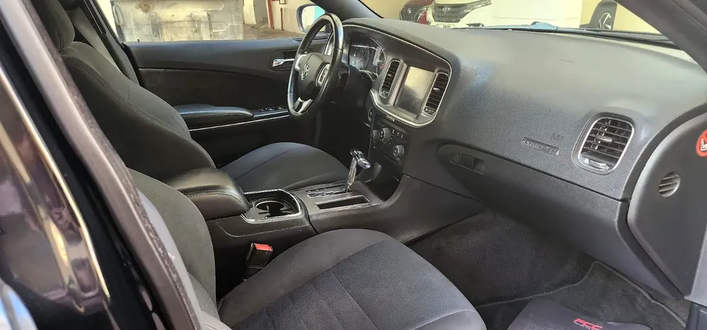 2013 DODGE CHARGER RT 8 CYLINDER - Image 7