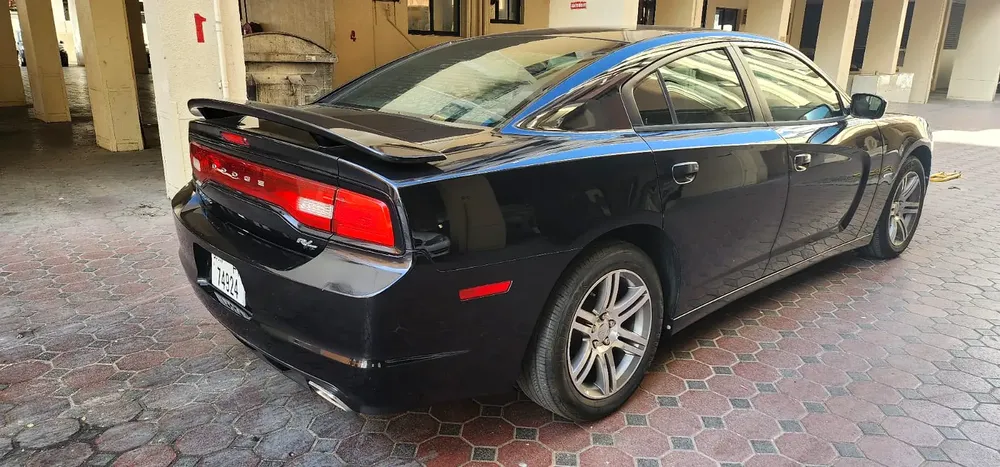 2013 DODGE CHARGER RT 8 CYLINDER - Image 9